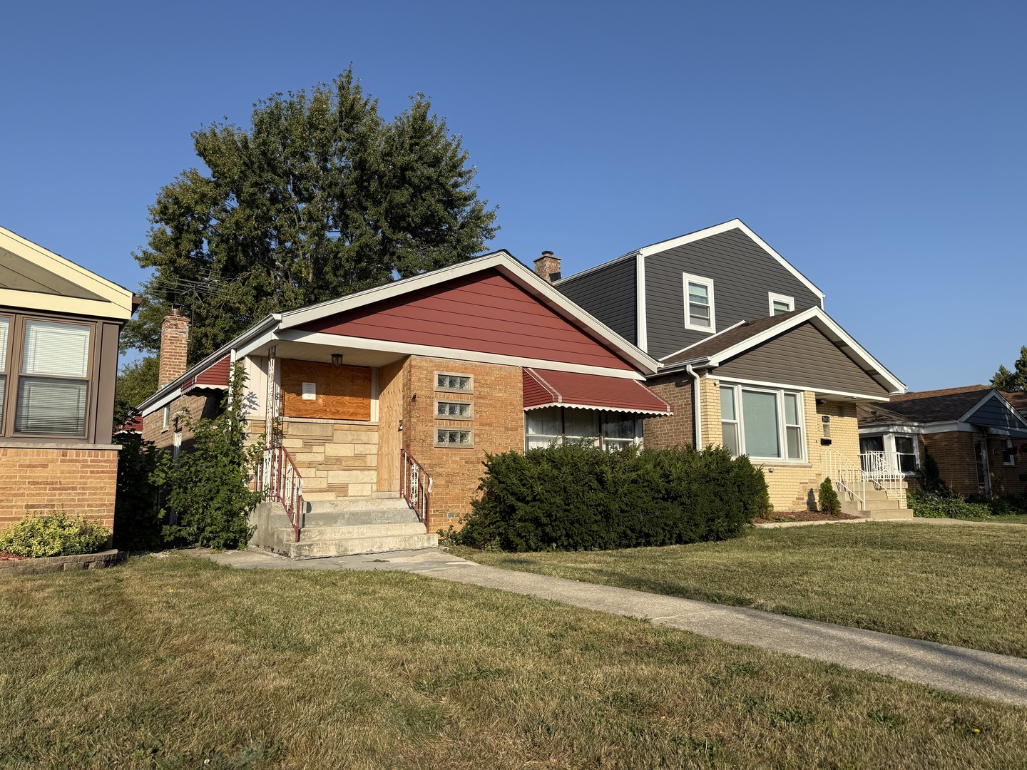 7826 S Christiana Avenue