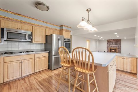 Tiny photo for 3116 Mary Kay Lane, Glenview, IL 60026 (MLS # 12627305)