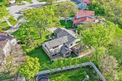 Tiny photo for 3116 Mary Kay Lane, Glenview, IL 60026 (MLS # 12627305)
