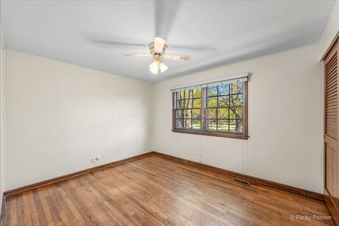 Tiny photo for 3116 Mary Kay Lane, Glenview, IL 60026 (MLS # 12627305)