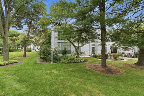 Tiny photo for 410 Country Lane Court, Wauconda, IL 60084 (MLS # 12716208)
