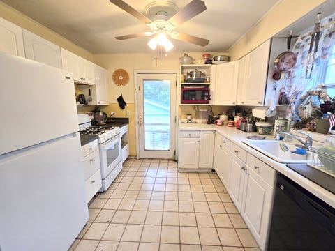 Tiny photo for 23W563 Woodworth Place, Roselle, IL 60172 (MLS # 12686135)