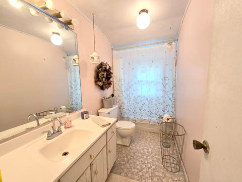 Tiny photo for 23W563 Woodworth Place, Roselle, IL 60172 (MLS # 12686135)