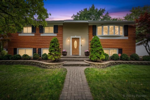 Photo of 1205 E Patten Drive, Palatine, IL 60074 (MLS # 12790542)