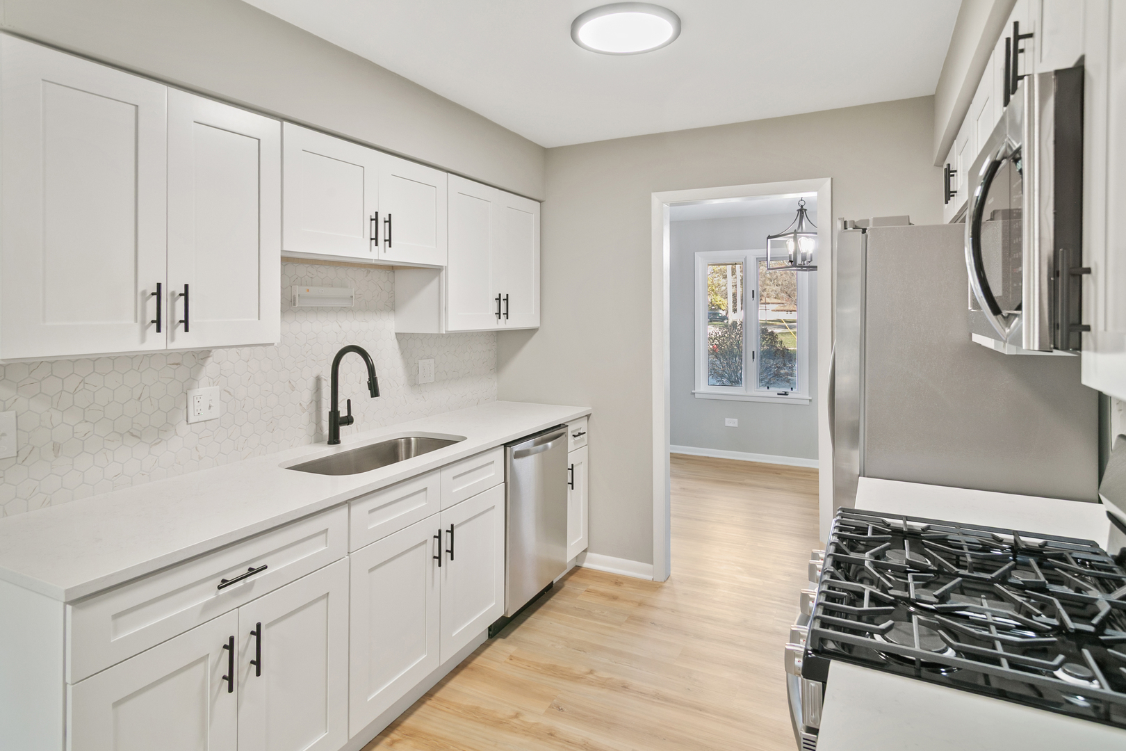 17001 Kimbark Avenue