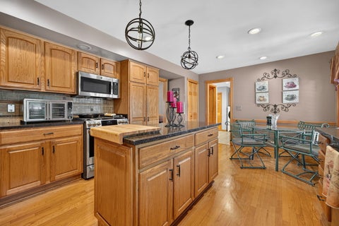 Tiny photo for 21W302 Woodview Drive, Itasca, IL 60143 (MLS # 12746161)