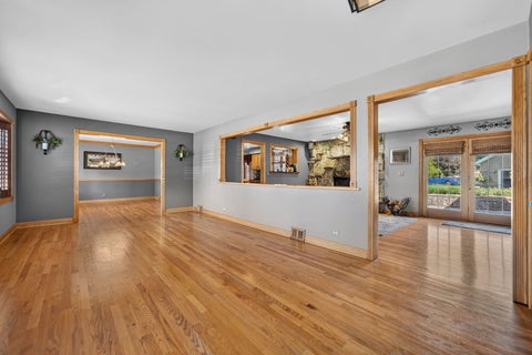 Tiny photo for 21W302 Woodview Drive, Itasca, IL 60143 (MLS # 12746161)