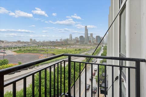 Tiny photo for 61 W 15th Street #806, Chicago, IL 60605 (MLS # 12659933)