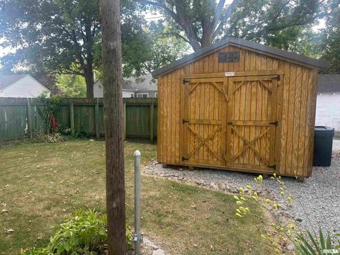 Tiny photo for 906 BELLE Avenue, Pinckneyville, IL 62274 (MLS # EB459443)