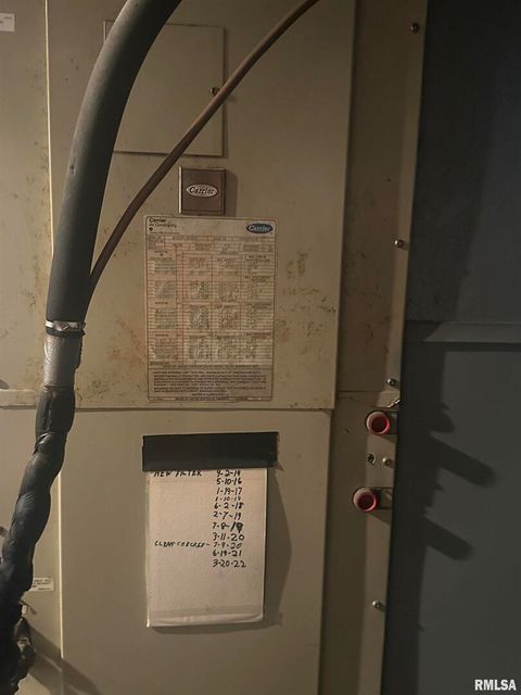 Tiny photo for 906 BELLE Avenue, Pinckneyville, IL 62274 (MLS # EB459443)