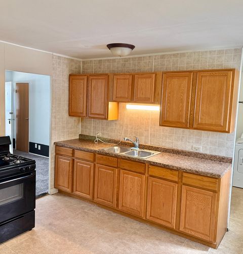 Tiny photo for 329 Robinson Drive, Morris, IL 60450 (MLS # 12557272)