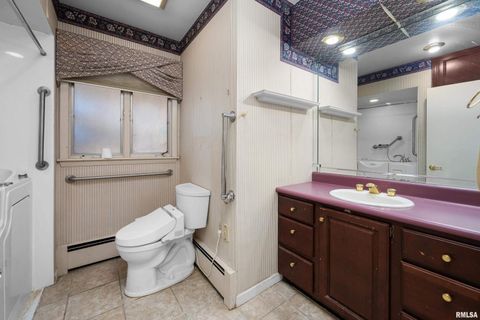 Tiny photo for 2500 15TH Street Court, Rock Island, IL 61201 (MLS # QC4269646)