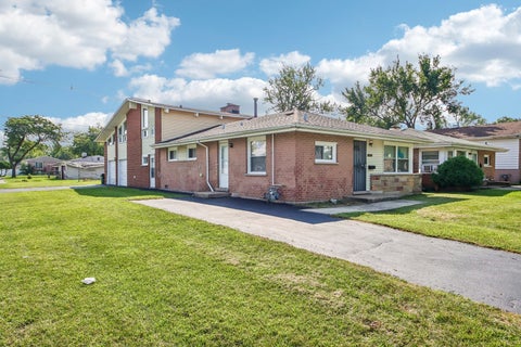 Tiny photo for 16207 Marshfield Avenue, Markham, IL 60428 (MLS # 12751413)