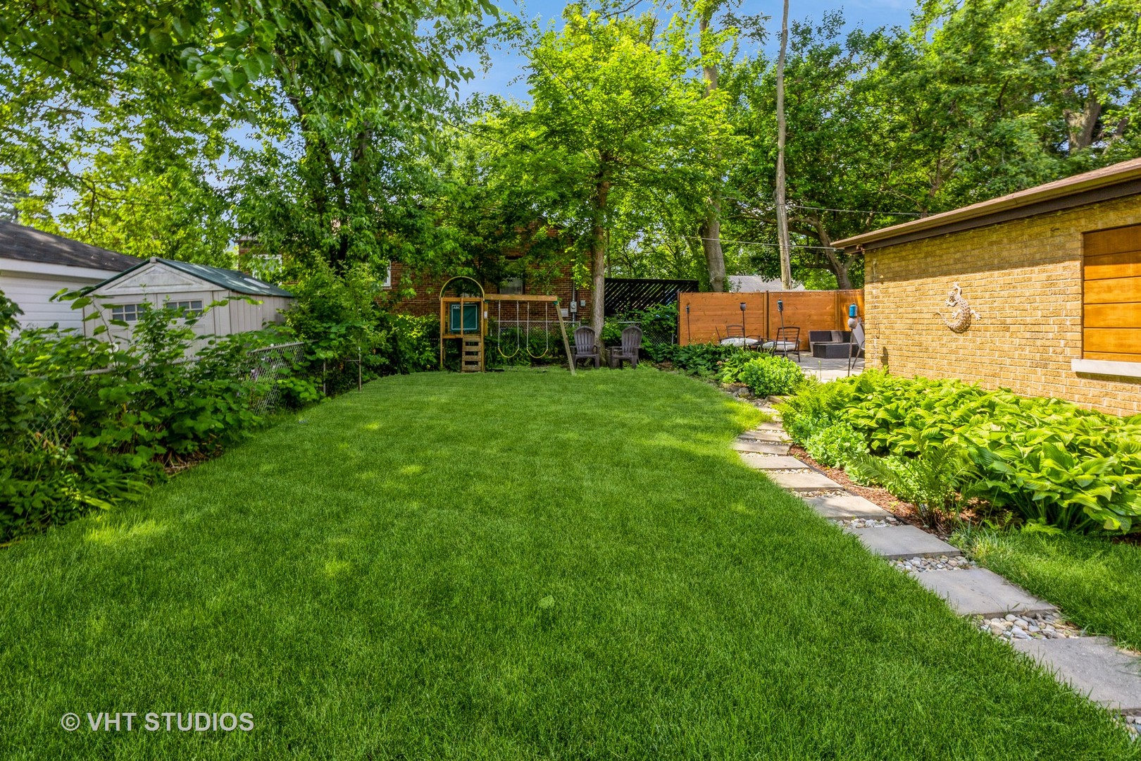 1921 Hickory Road