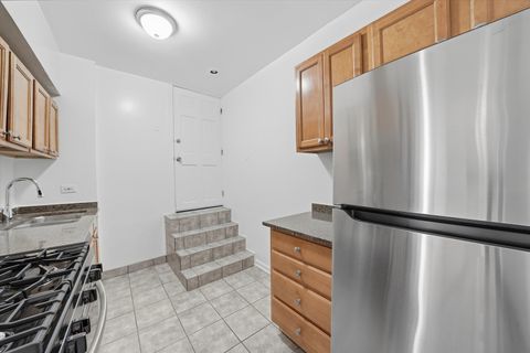 Tiny photo for 3100 W Argyle Street #G, Chicago, IL 60625 (MLS # 12628837)