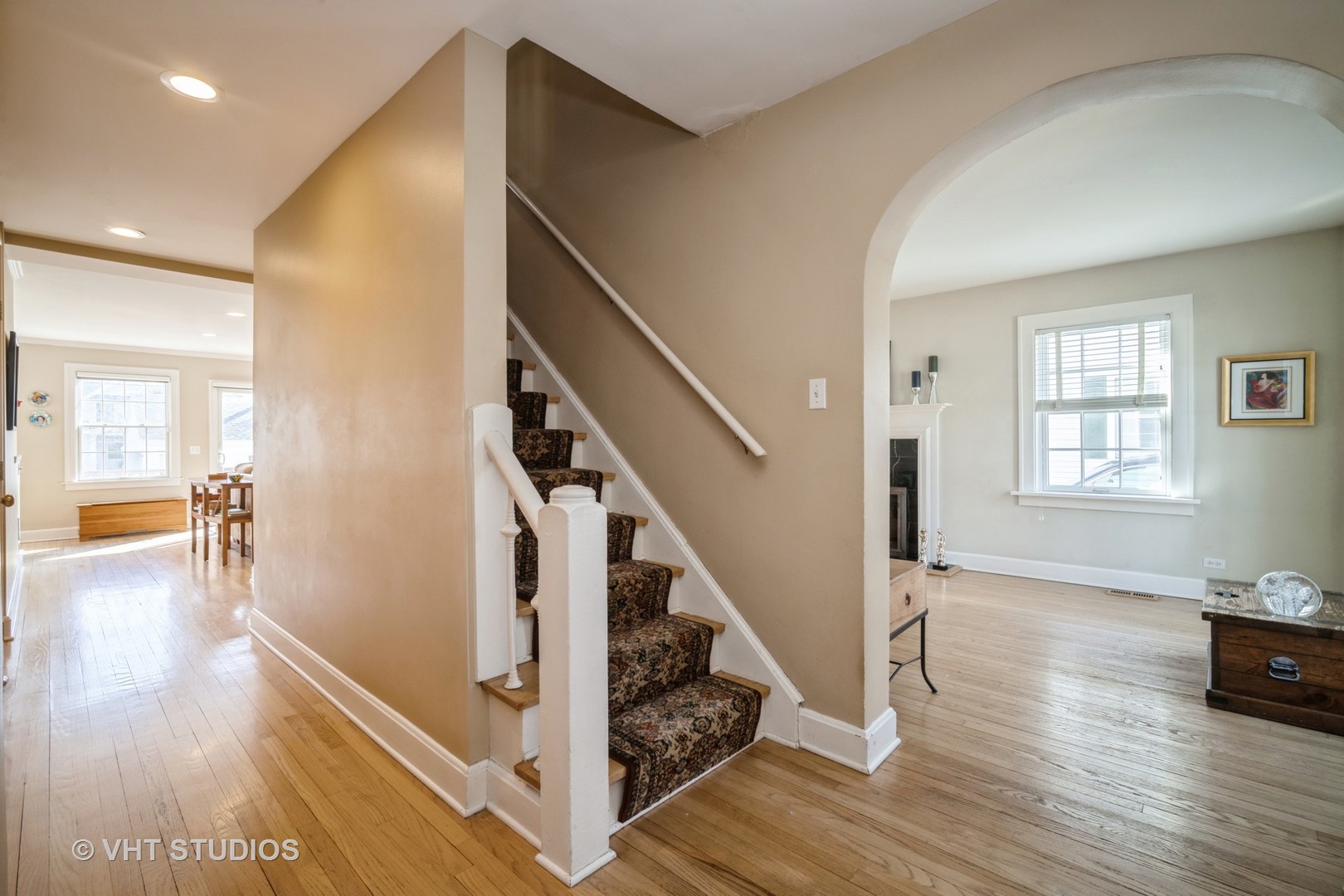 2117 Illinois Road