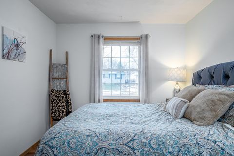 Tiny photo for 114 N 9 Street, Eldridge, IA 52748 (MLS # 100000054)