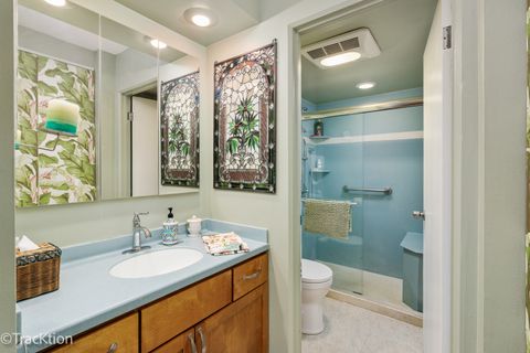 Tiny photo for 203 N Kenilworth Avenue #2N, Oak Park, IL 60302 (MLS # 12524772)