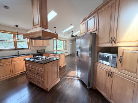 Tiny photo for 465 Arizona Boulevard, Hoffman Estates, IL 60169 (MLS # 12697127)