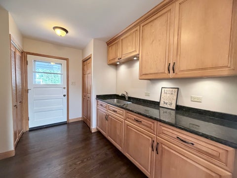 Tiny photo for 465 Arizona Boulevard, Hoffman Estates, IL 60169 (MLS # 12697127)