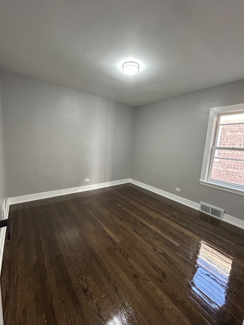 8916 S Merrill Avenue