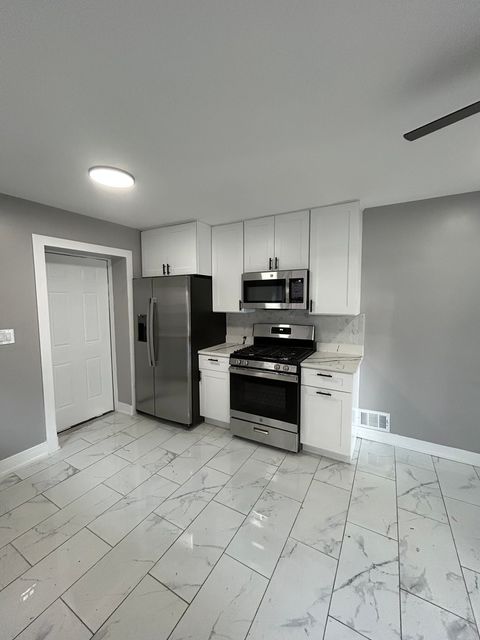 Tiny photo for 8916 S Merrill Avenue, Chicago, IL 60617 (MLS # 12541971)