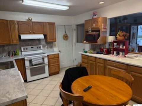 Tiny photo for 424 Noel Ct, Quincy, IL 62305 (MLS # 12514949)