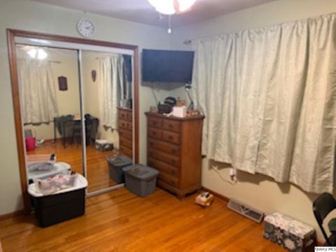 Tiny photo for 424 Noel Ct, Quincy, IL 62305 (MLS # 12514949)