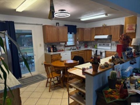 Tiny photo for 424 Noel Ct, Quincy, IL 62305 (MLS # 12514949)