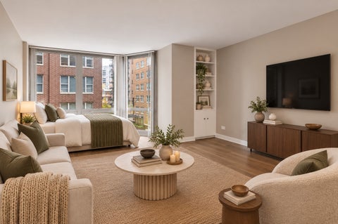 Tiny photo for 21 W Goethe Street #5E, Chicago, IL 60610 (MLS # 12766538)