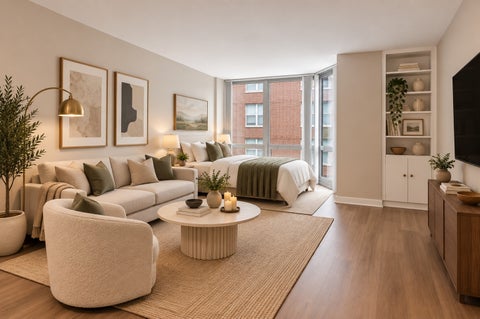 Tiny photo for 21 W Goethe Street #5E, Chicago, IL 60610 (MLS # 12766538)