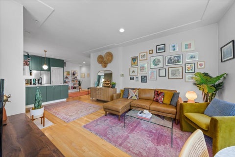 Tiny photo for 1544 N Hoyne Avenue #2, Chicago, IL 60622 (MLS # 12688177)