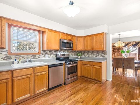 Tiny photo for 301 Inner Circle Drive, Bolingbrook, IL 60490 (MLS # 12588562)