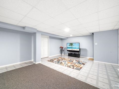 Tiny photo for 301 Inner Circle Drive, Bolingbrook, IL 60490 (MLS # 12588562)