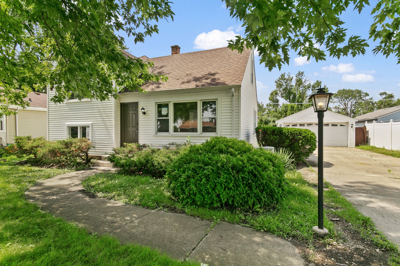 7742 S Oketo Avenue