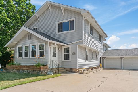 Photo of 206 Washington Street, Oswego, IL 60543 (MLS # 12516274)