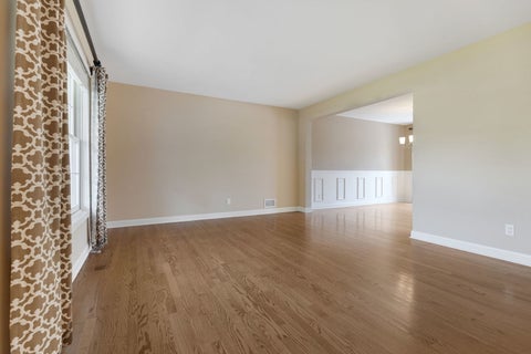 Tiny photo for 39W197 Acres Place, Geneva, IL 60134 (MLS # 12755883)