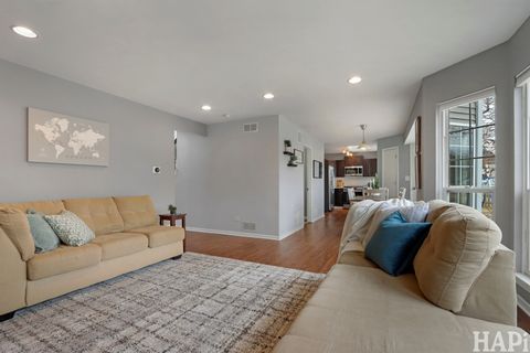 Tiny photo for 4120 Newport Drive, Island Lake, IL 60042 (MLS # 12581263)