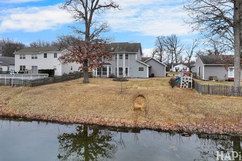Tiny photo for 4120 Newport Drive, Island Lake, IL 60042 (MLS # 12581263)