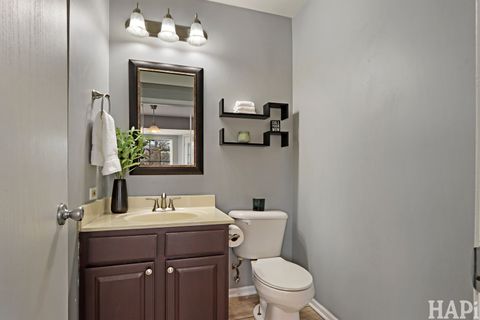 Tiny photo for 4120 Newport Drive, Island Lake, IL 60042 (MLS # 12581263)