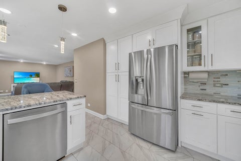 Tiny photo for 256 E Fox Hill Drive, Buffalo Grove, IL 60089 (MLS # 12718375)