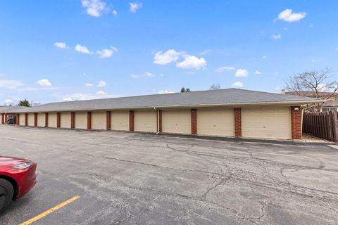 Tiny photo for 18136 Rita Road #3C, Tinley Park, IL 60477 (MLS # 12606117)