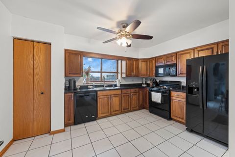 Tiny photo for 18136 Rita Road #3C, Tinley Park, IL 60477 (MLS # 12606117)