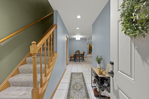 Tiny photo for 18136 Rita Road #3C, Tinley Park, IL 60477 (MLS # 12606117)