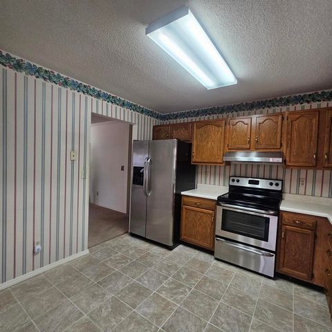 Tiny photo for 4412 Woodglen Lane, Mt Vernon, IL 62864 (MLS # 100000191)