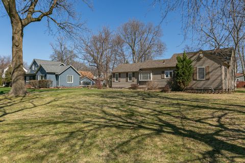 Tiny photo for 2317 17th Street, Rock Island, IL 61201 (MLS # 12604019)