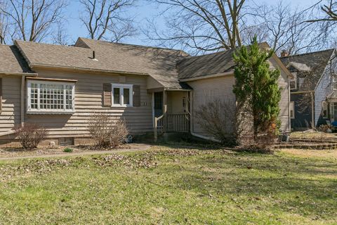 Tiny photo for 2317 17th Street, Rock Island, IL 61201 (MLS # 12604019)