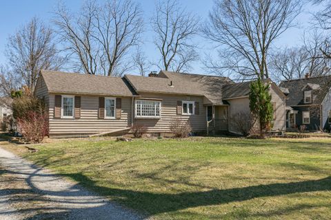Tiny photo for 2317 17th Street, Rock Island, IL 61201 (MLS # 12604019)