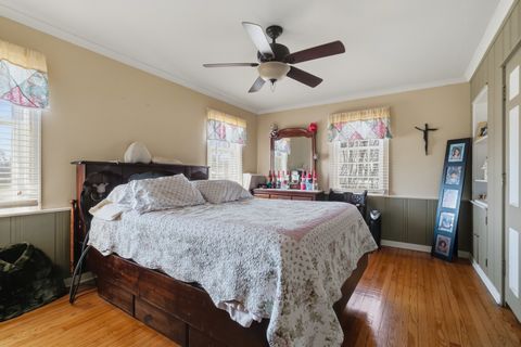 Tiny photo for 2317 17th Street, Rock Island, IL 61201 (MLS # 12604019)