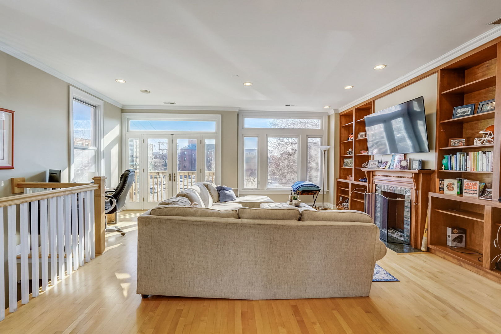 1014 W Montana Street